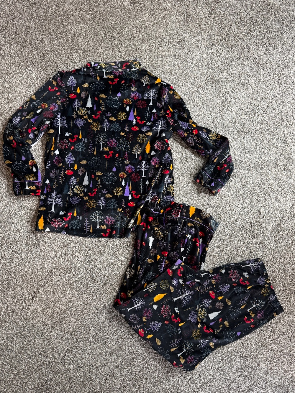 Secret Treasures Women’s L 12-14 Woodland Fox Fleece Pajama Set Black